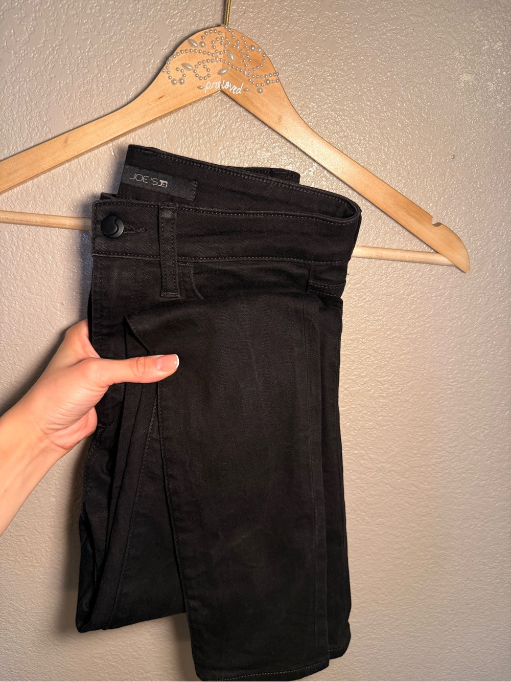 Joe’s Jeans - Black High Rise Skinny Ankle
